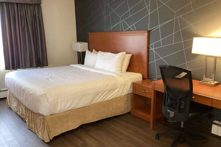 Room 18 of 47